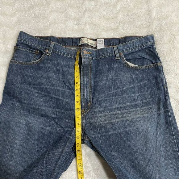 Levi's 559 Men Blue Cotton Relaxed Straight Fit Leg High-Rise Jeans Size W46/L30 - Picture 6 of 11